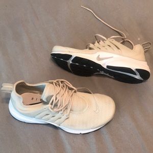 Nike Air Presto Woman’s size 7